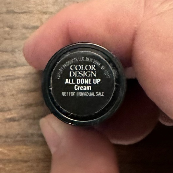 New Lancome color design full size lipstick - Picture 2 of 2